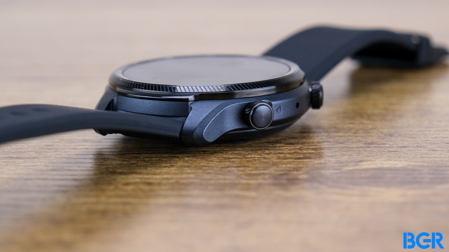 Mobvoi TicWatch Pro 3 Ultra GPS Smartwatch (Review)