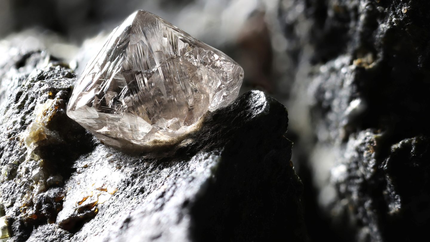 scientists discovered mineral stronger than diamonds