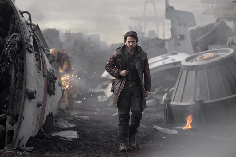 Cassian Andor (Diego Luna) dans ANDOR de Lucasfilm, exclusivement sur Disney+.