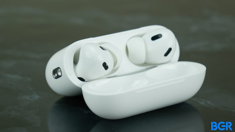 Best AirPods Max cases 2023