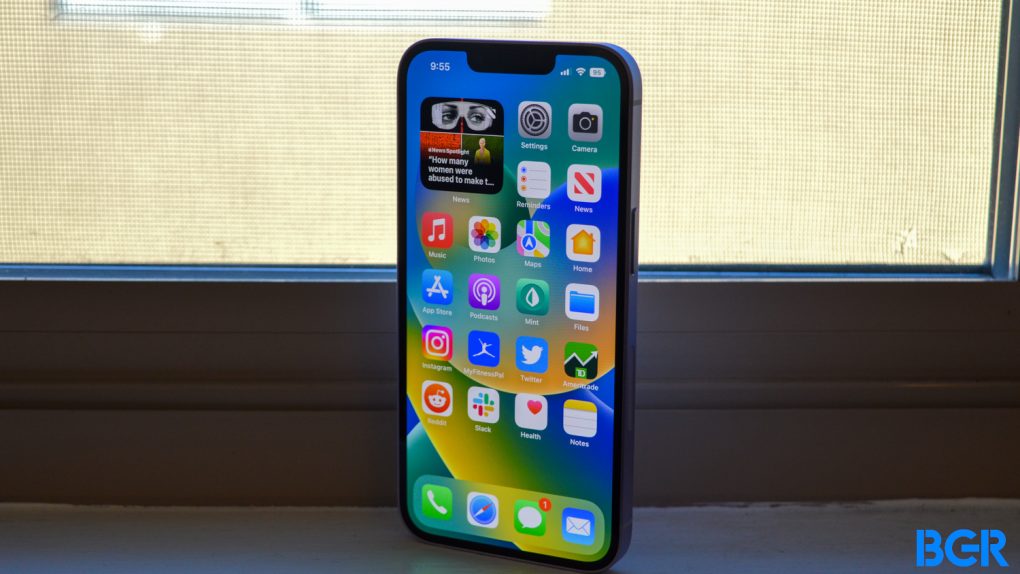Apple iPhone 14 Pro and iPhone 14 Pro Max Review: Great iPhones, Small  Upgrades