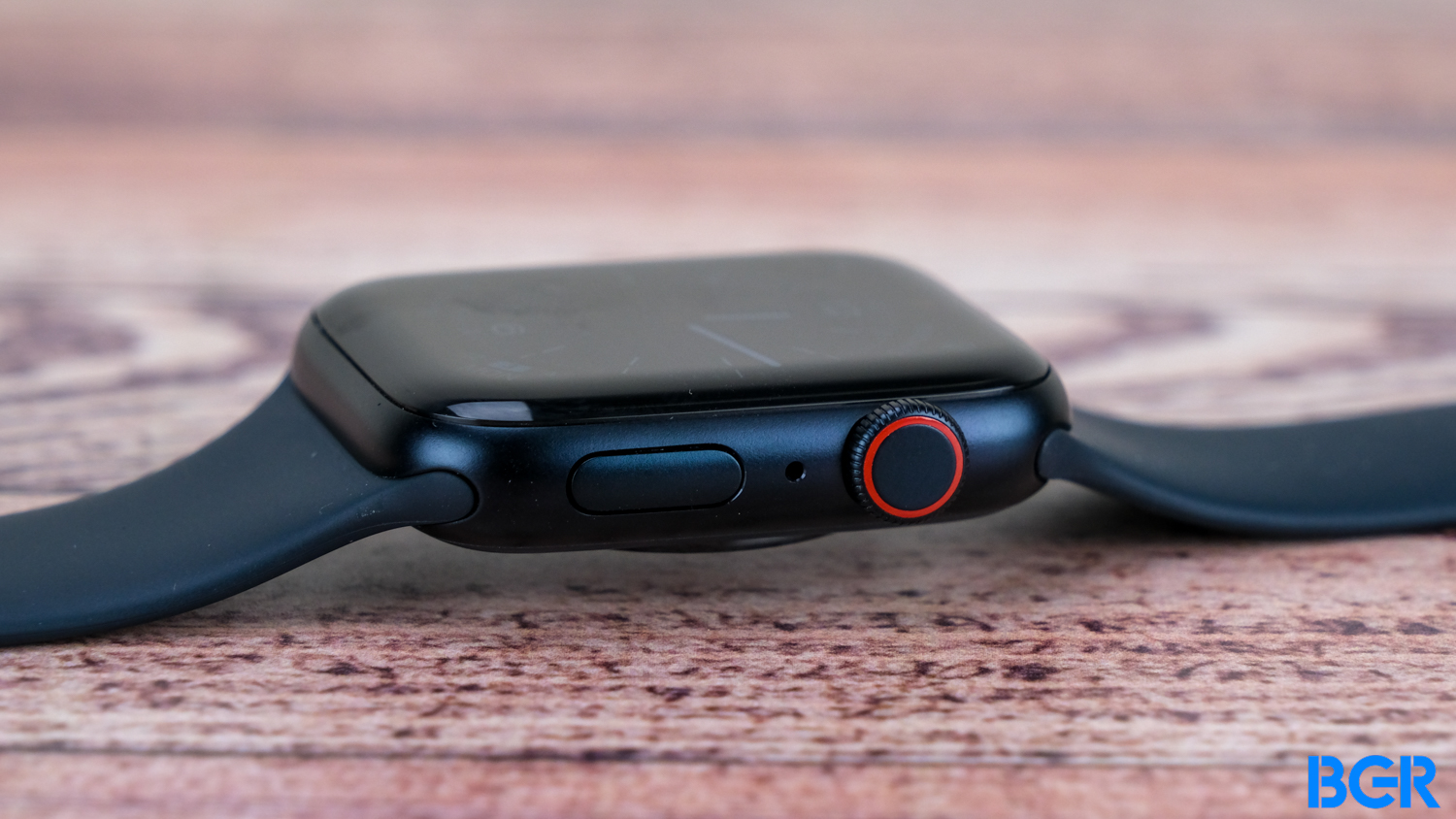 Apple Watch SE (2022) Review