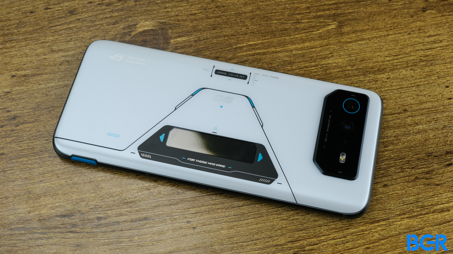 The Asus ROG Phone 6 and 6 Pro are a gamer's dream