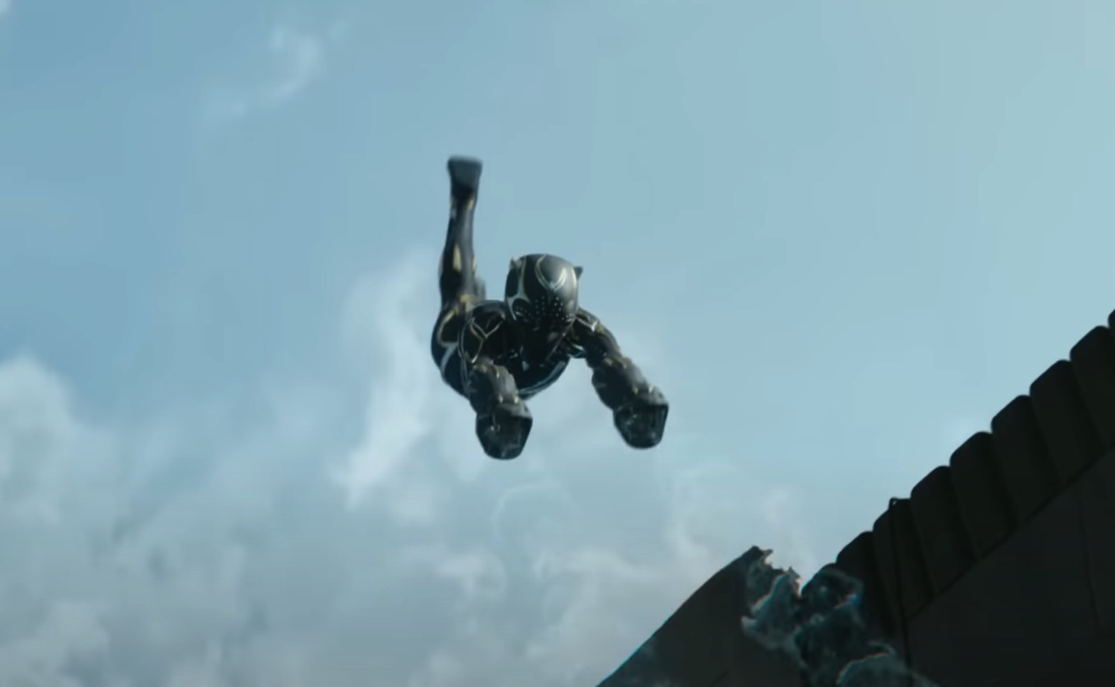 The new Black Panther firing weapons similar to Shuri's gauntlets.