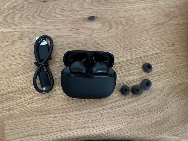 SoundPEATS Air3 vs. T3 Wireless Earbuds: Review & Compare