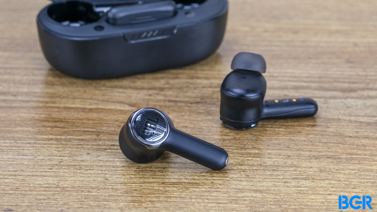 JBL Bluetooth Earbuds: Great cheap AirPods alternative