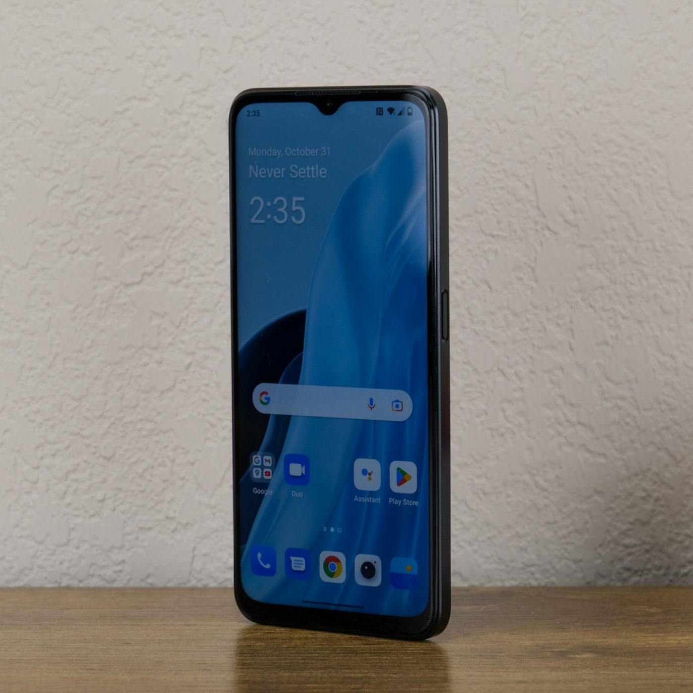 OnePlus Nord N300 Review 228 Phone Looks Sweet, Feels