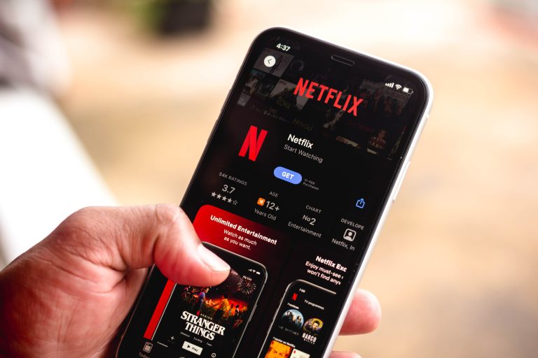 Netflix falls as benefits from password-sharing crackdown to take time