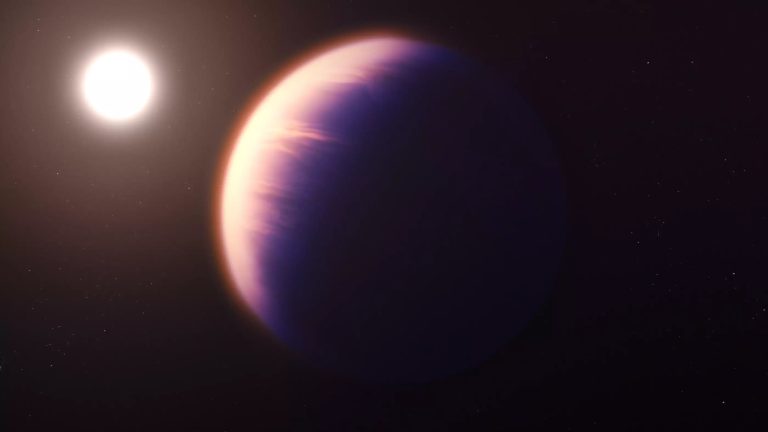 wasp-39b illustration shows James Webb's observations of alien planet