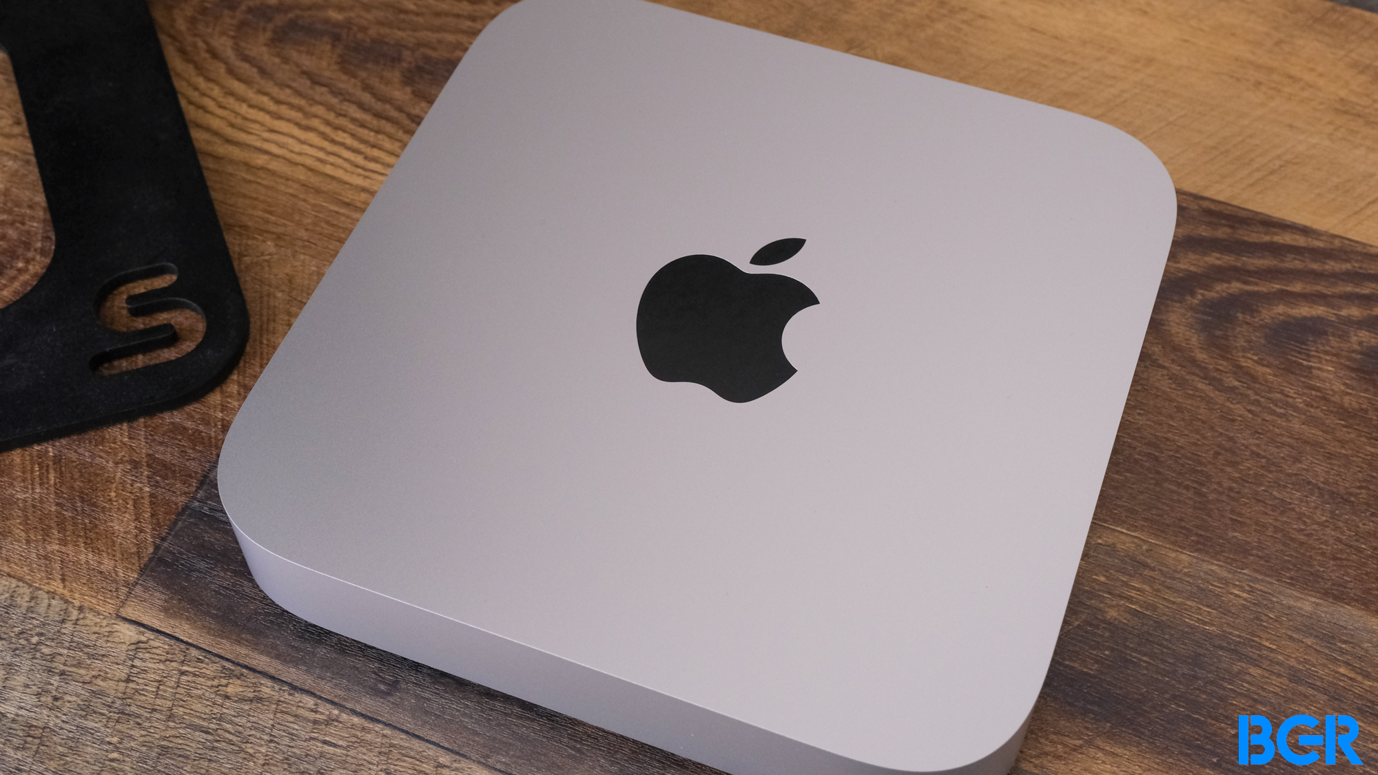 Mac Mini (2023) top