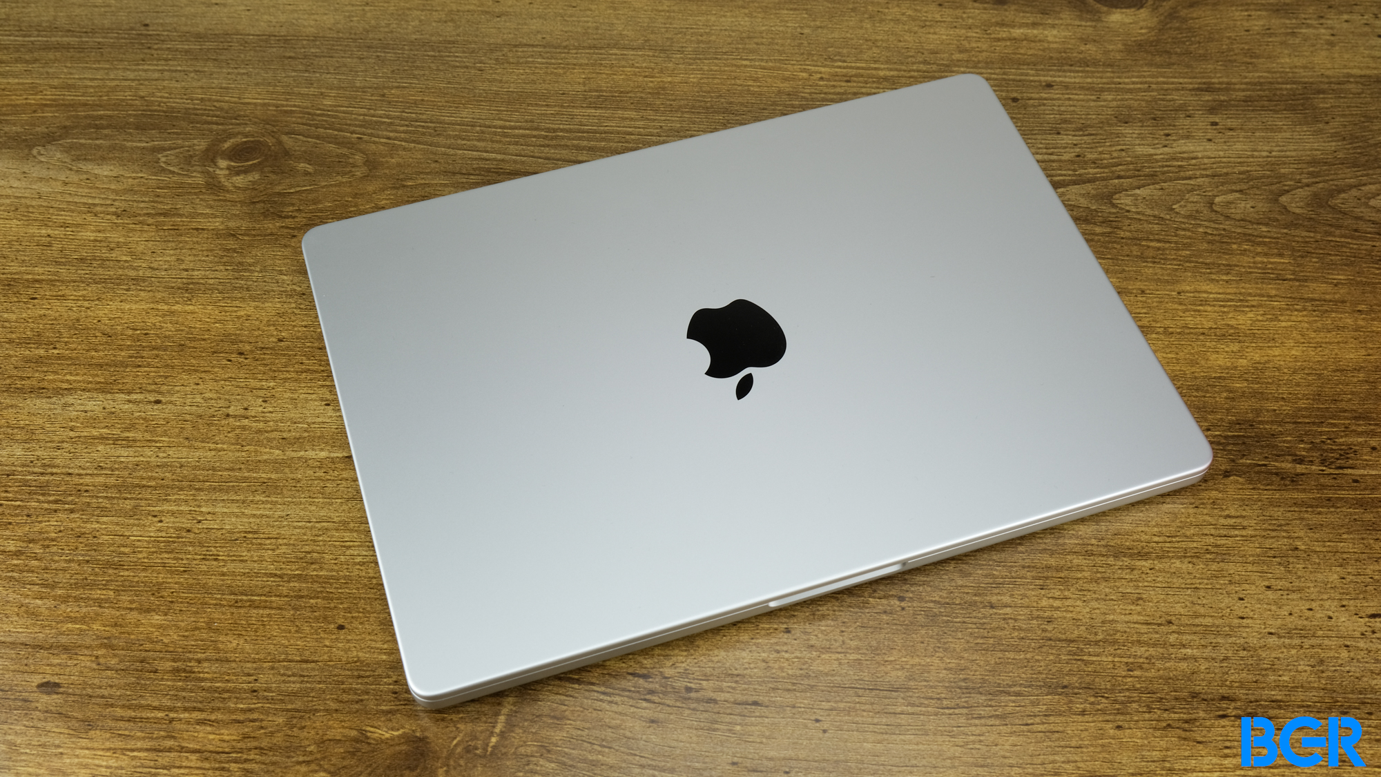 Apple could launch a lowcost MacBook in 2024 to compete with