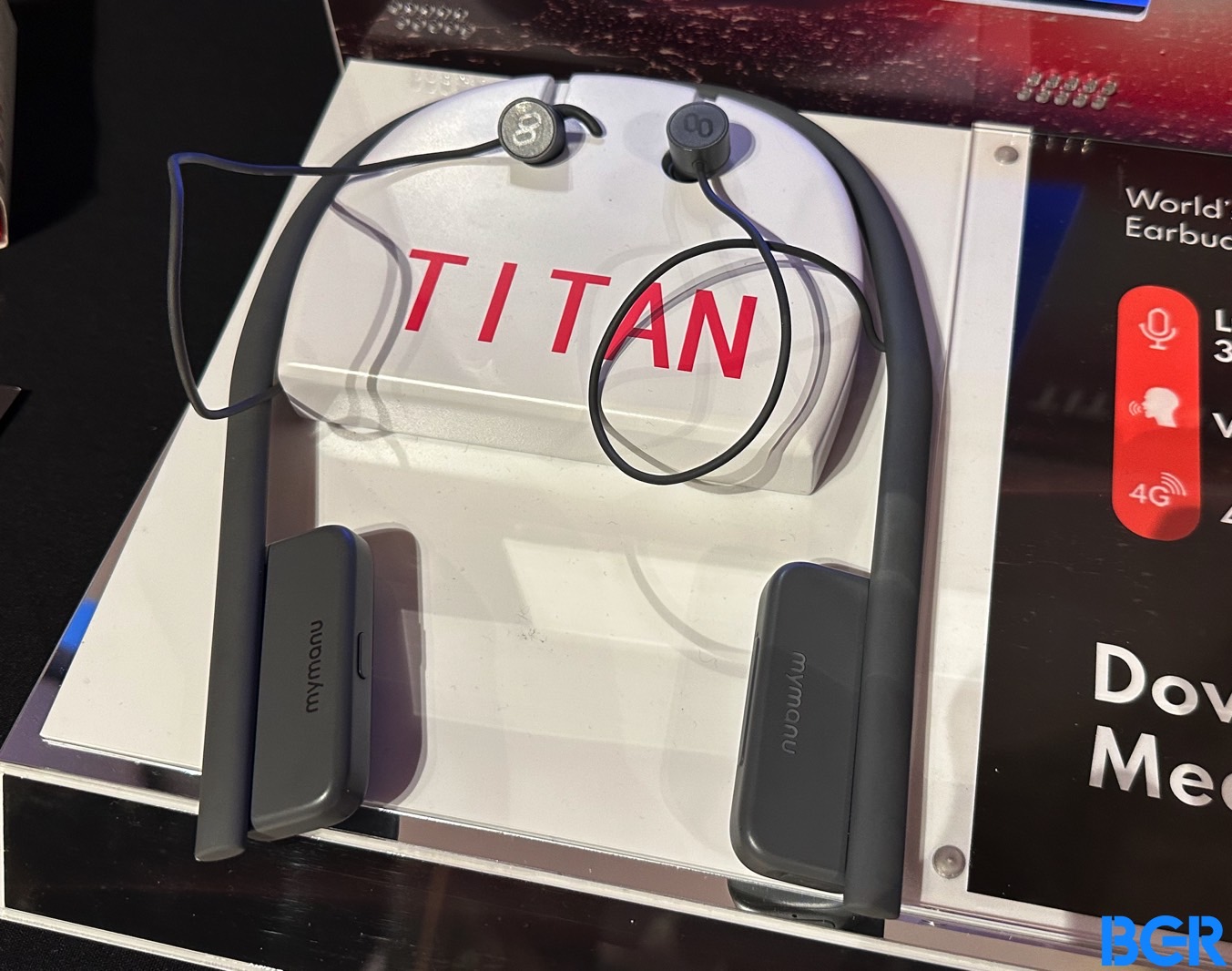 Titan earphones deals