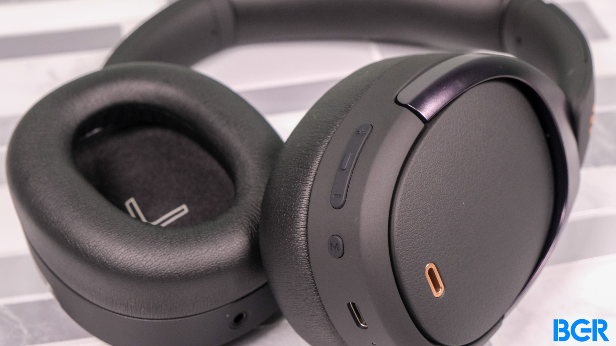 WH950NB Wireless Noise Cancellation Over-Ear Headphones Review 