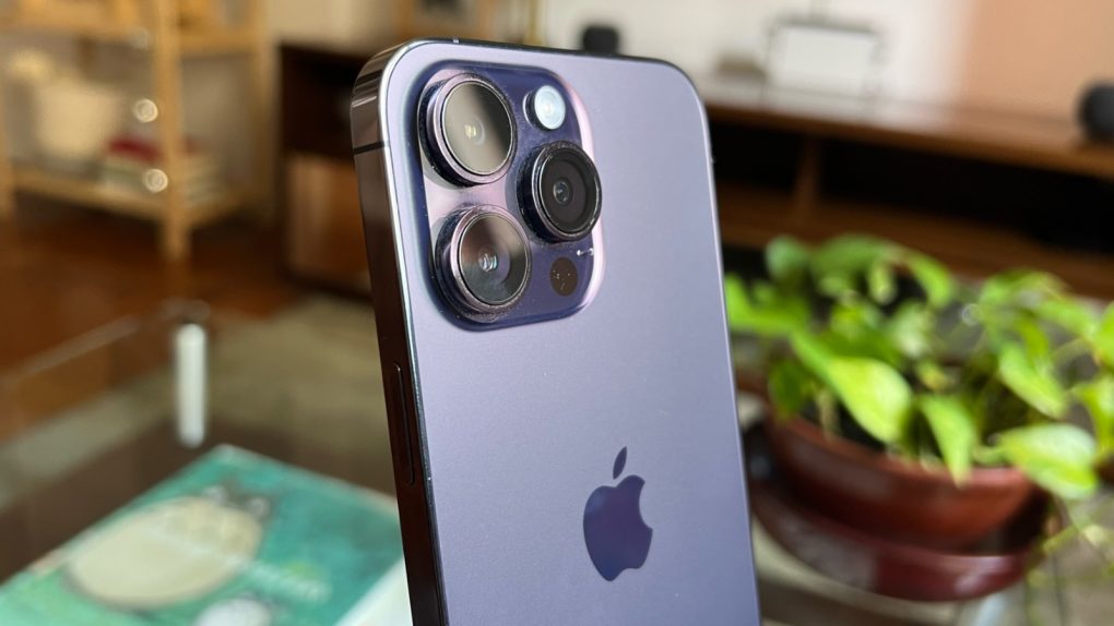 iPhone 14 Pro Max in Deep Purple is the most popular color