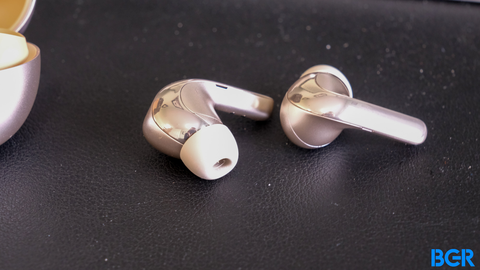 Xiaomi Buds 4 Pro - イヤホン