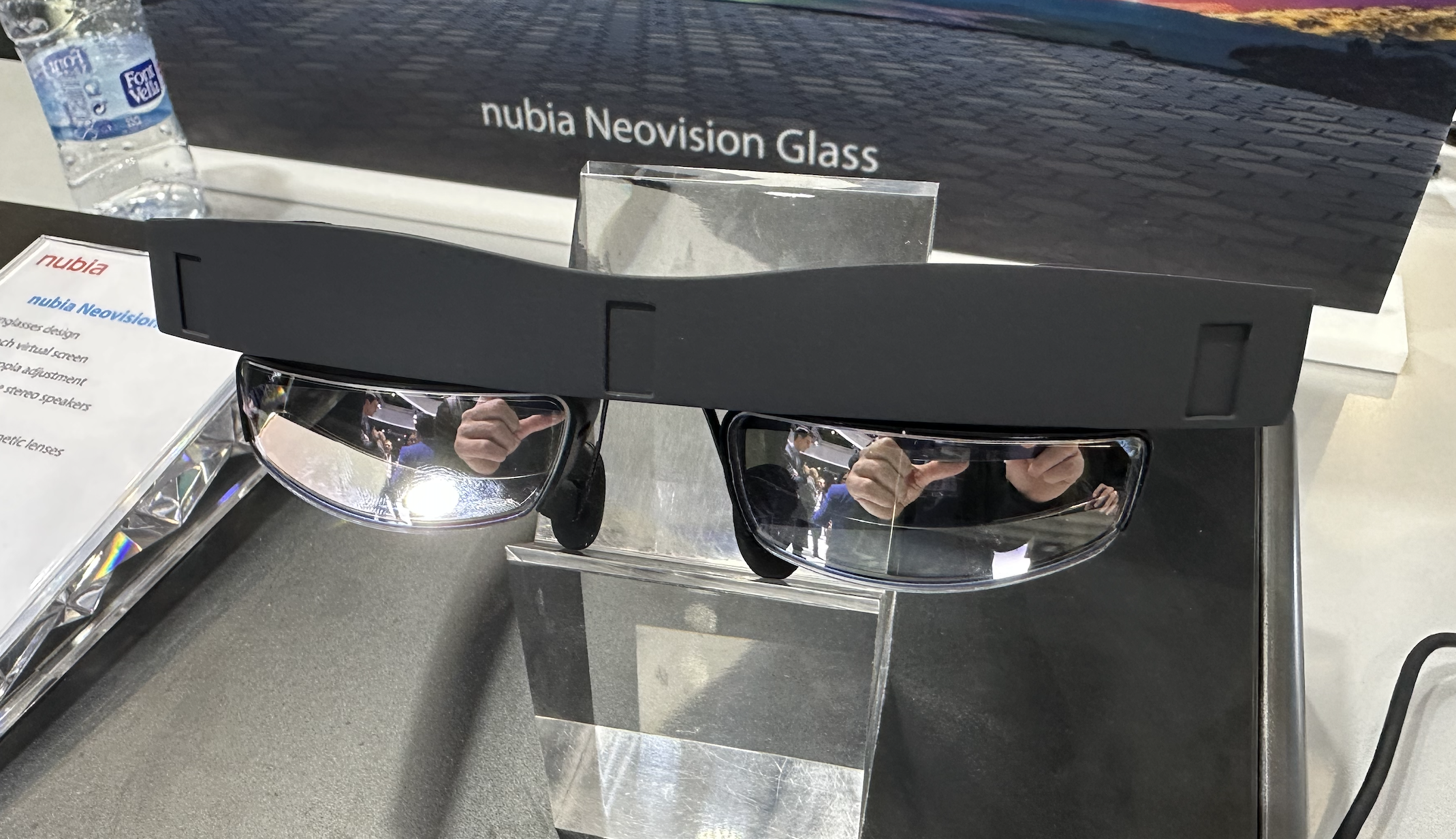 ZTE Nubia Neovission Glass: What they look like without the lenses.