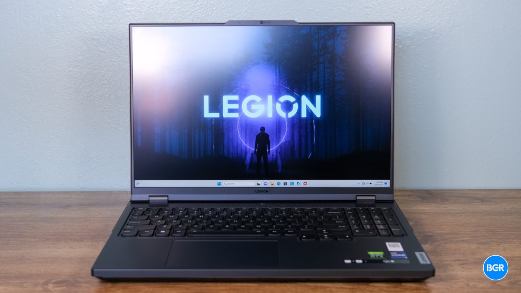 Lenovo Legion Slim 7i Gen 8 (16″ Intel), Thin and light 16″ gaming laptop  fueled by Intel®