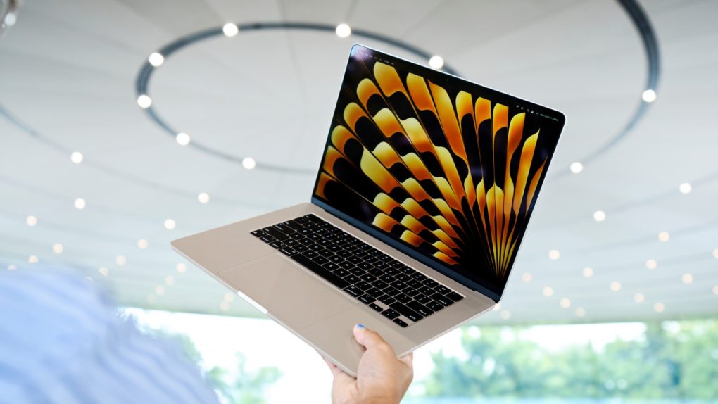 Review: Apple's 15-inch MacBook Air says what it is and is what it says