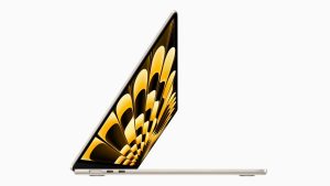 15-inch MacBook Air profile.