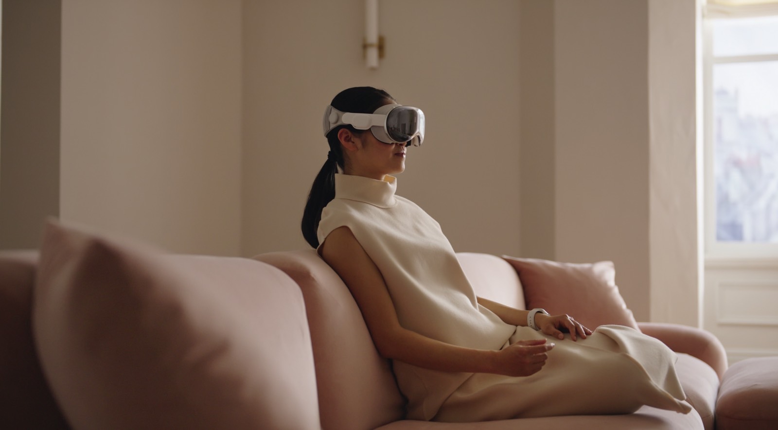 Vision Pro has two big flaws‚ and Apple can’t really fix them