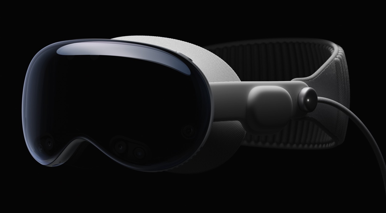 10 reasons not to buy an Apple Vision Pro