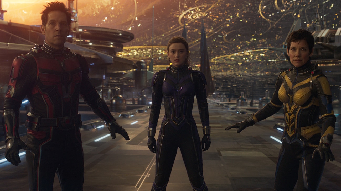 Scott Lang (Paul Rudd), Cassie (Kathryn Newton), and Hope (Evangeline Lilly) in Ant-Man and the Wasp: Quantumania.