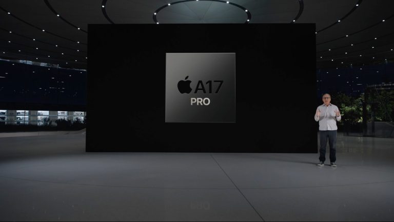 Apple unveils iPhone 15 Pro and iPhone 15 Pro Max - Apple