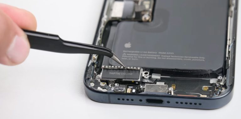 iPhone 15 Pro Max teardown