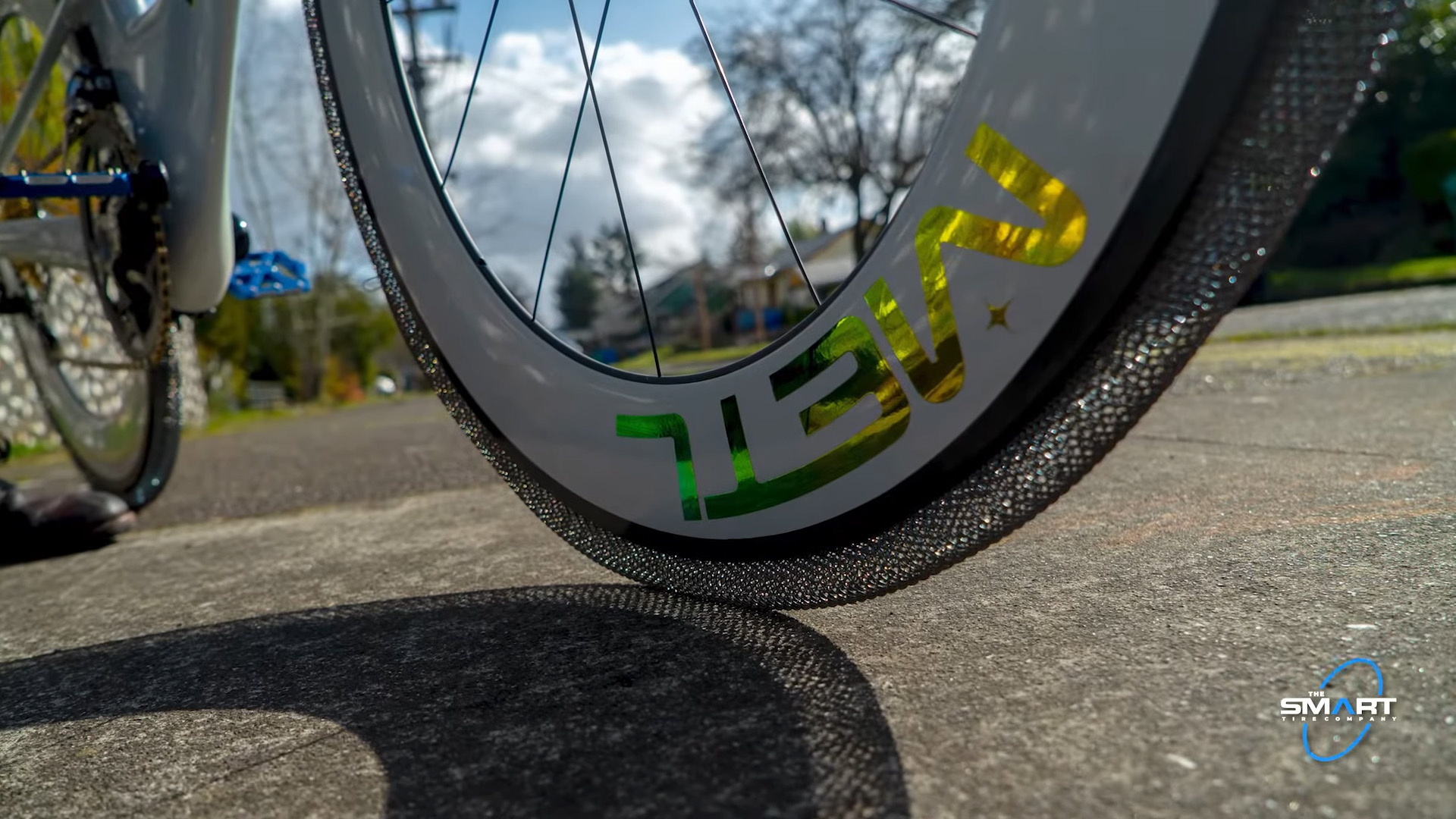 Novos pneus de bicicleta revolucionários inspirados na NASA não precisam ser enchidos com ar