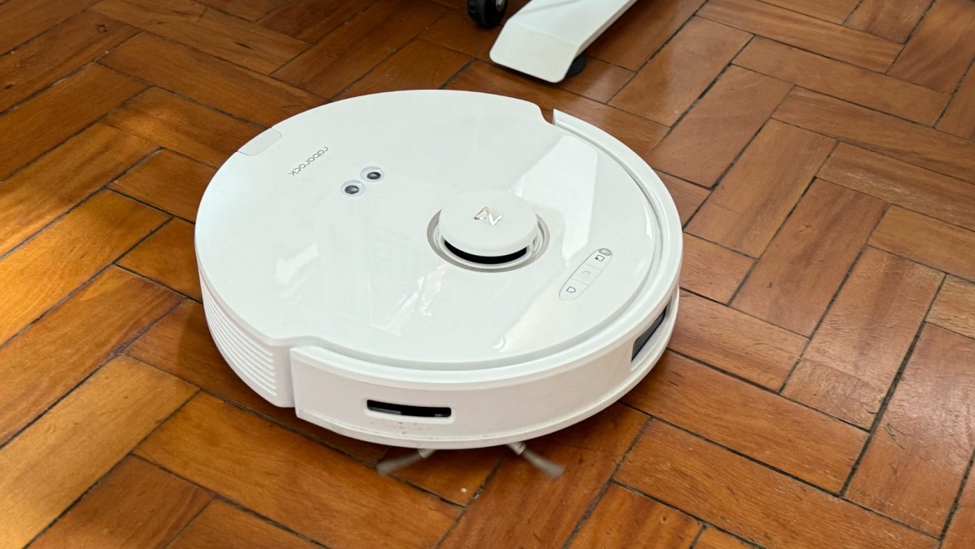 Roborock S8 MaxV Ultra adds Matter to the robo cleaner mix