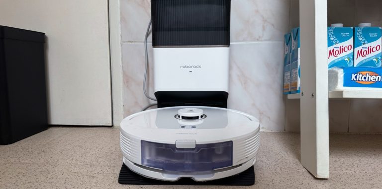 Roborock Q8 Max+ Robot Vacuum Review - Dual Rollers on a Budget