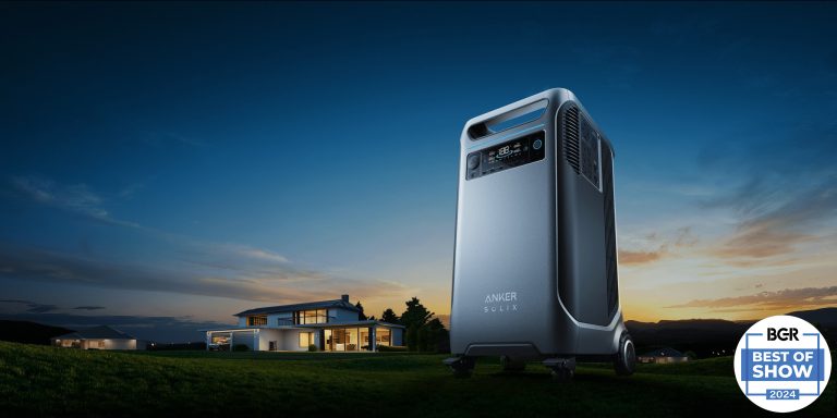 Anker SOLIX F3800 Home Power Station