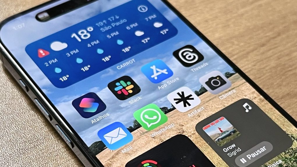 iOS 18 will revamp Control Center, add new text effects in iMessage