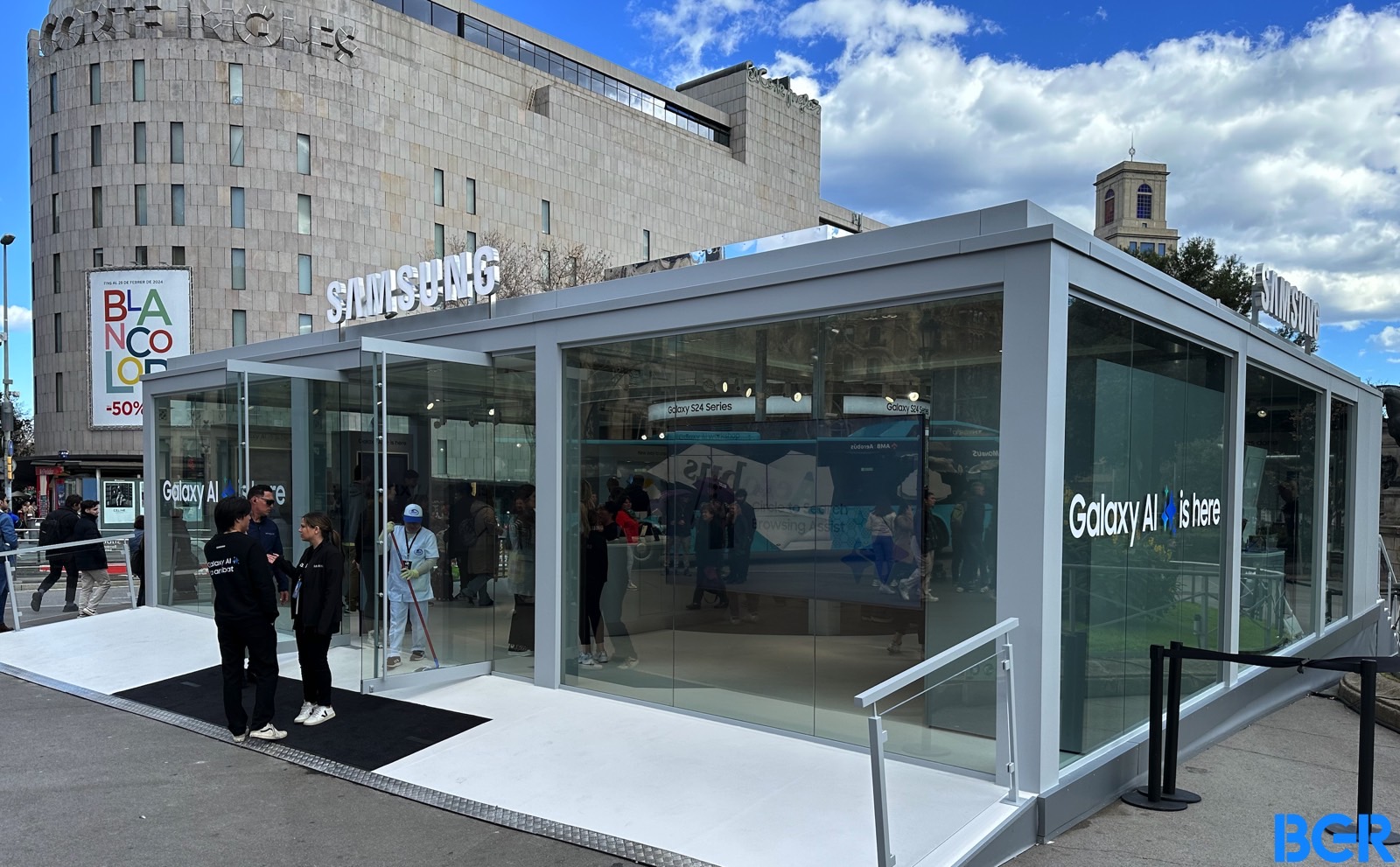 Samsung's temporary Galaxy Experience Space, where you can try the Galaxy AI running on Galaxy S24 phones.