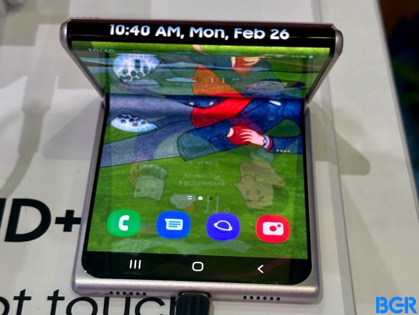 The least exciting foldable OLED concept from MWC 2024.