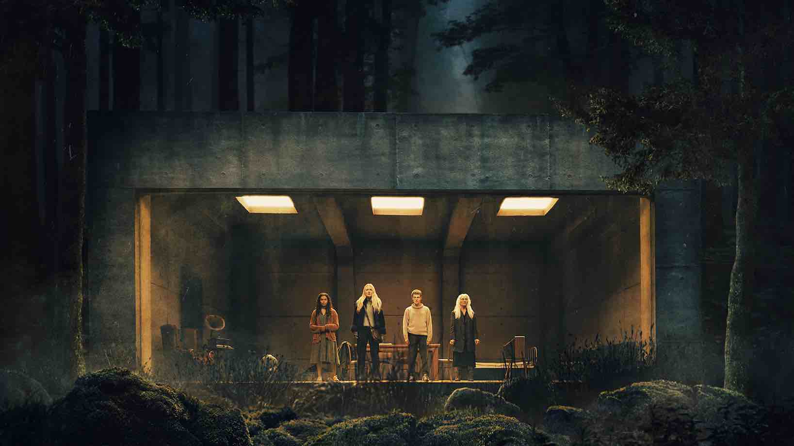 The Watchers Trailer: Dakota Fanning Is Stalked By The Unknown