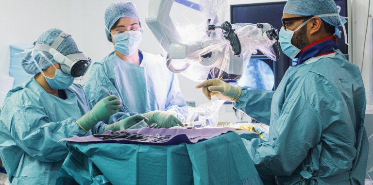 Apple Vision Pro was used in a surgery for the first time