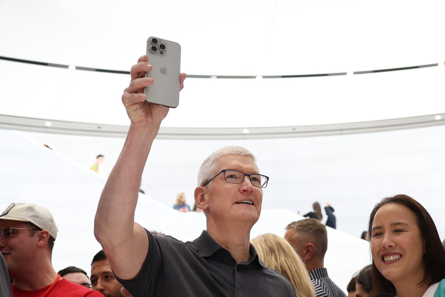 The DOJ antitrust suit against Apple for supposedly having an iPhone ‘monopoly’ makes zero sense thumbnail