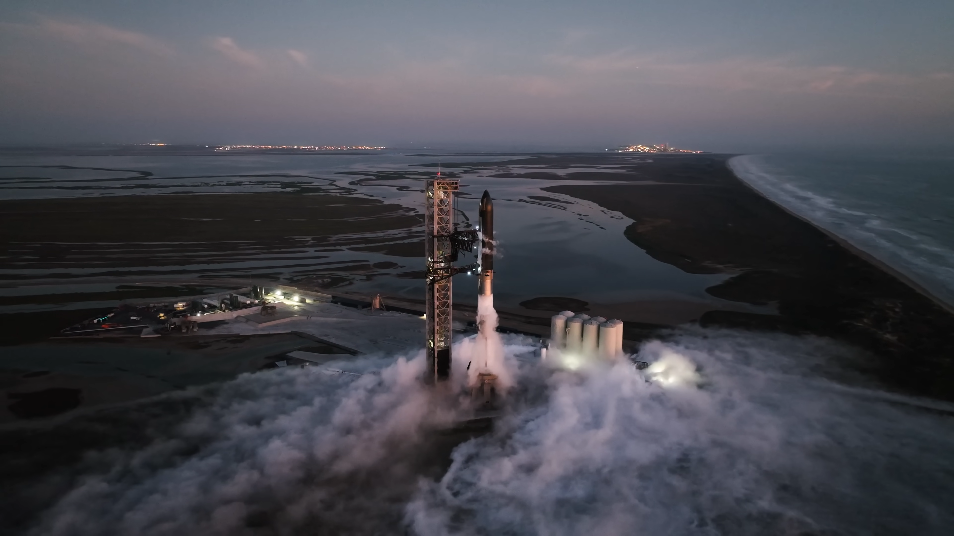 SpaceX wants to bring Starship to Kennedy Space Center’s pad 39A. The space center is iconic in the space community, having hosted many of the b