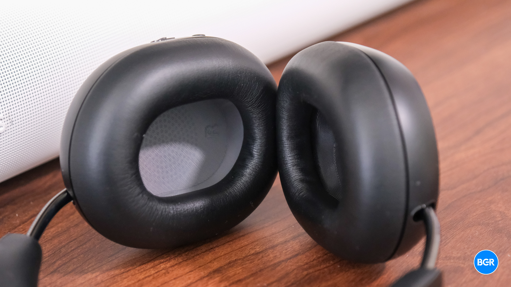 Ear pads on the Sonos Ace headphones