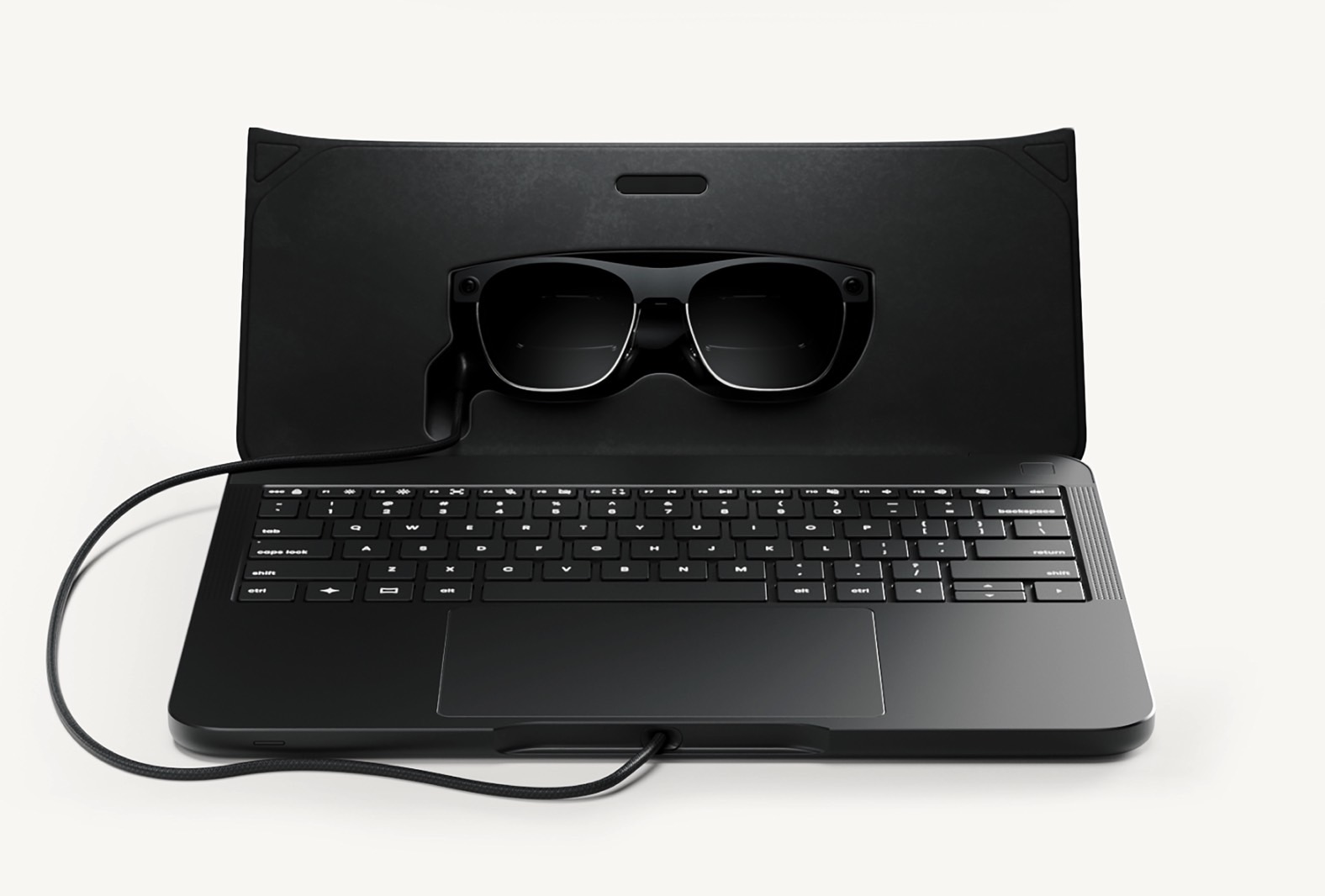 Spacetop G1 laptop comes with built-in AR glasses.