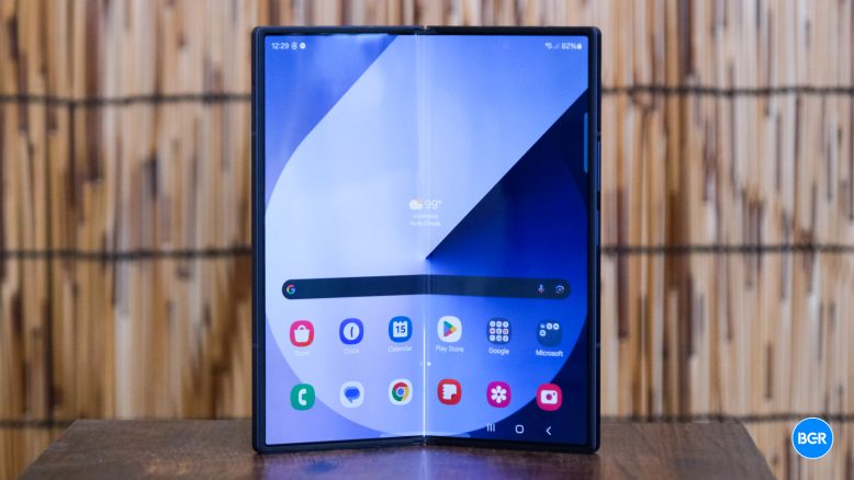 Samsung Galaxy Z Fold 6 Review: Inching Slowly Towards Perfection