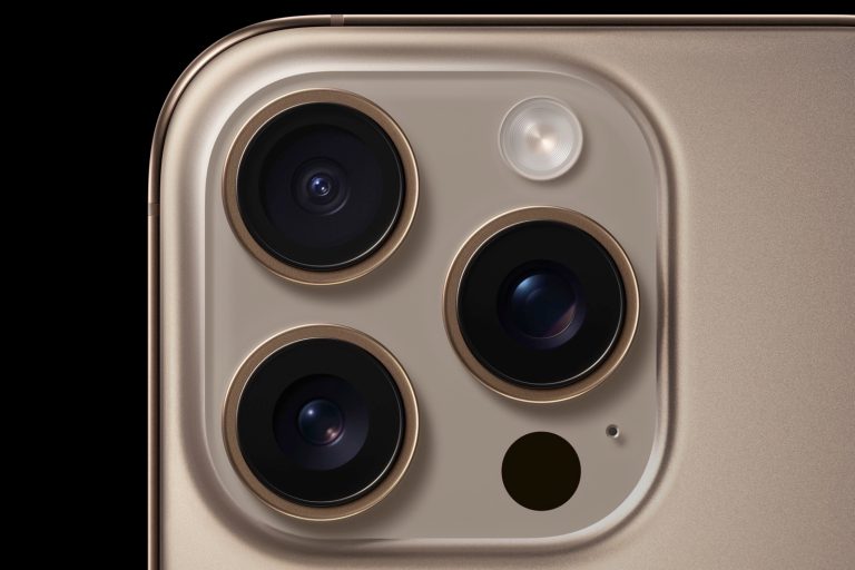 iPhone 16 Pro cameras