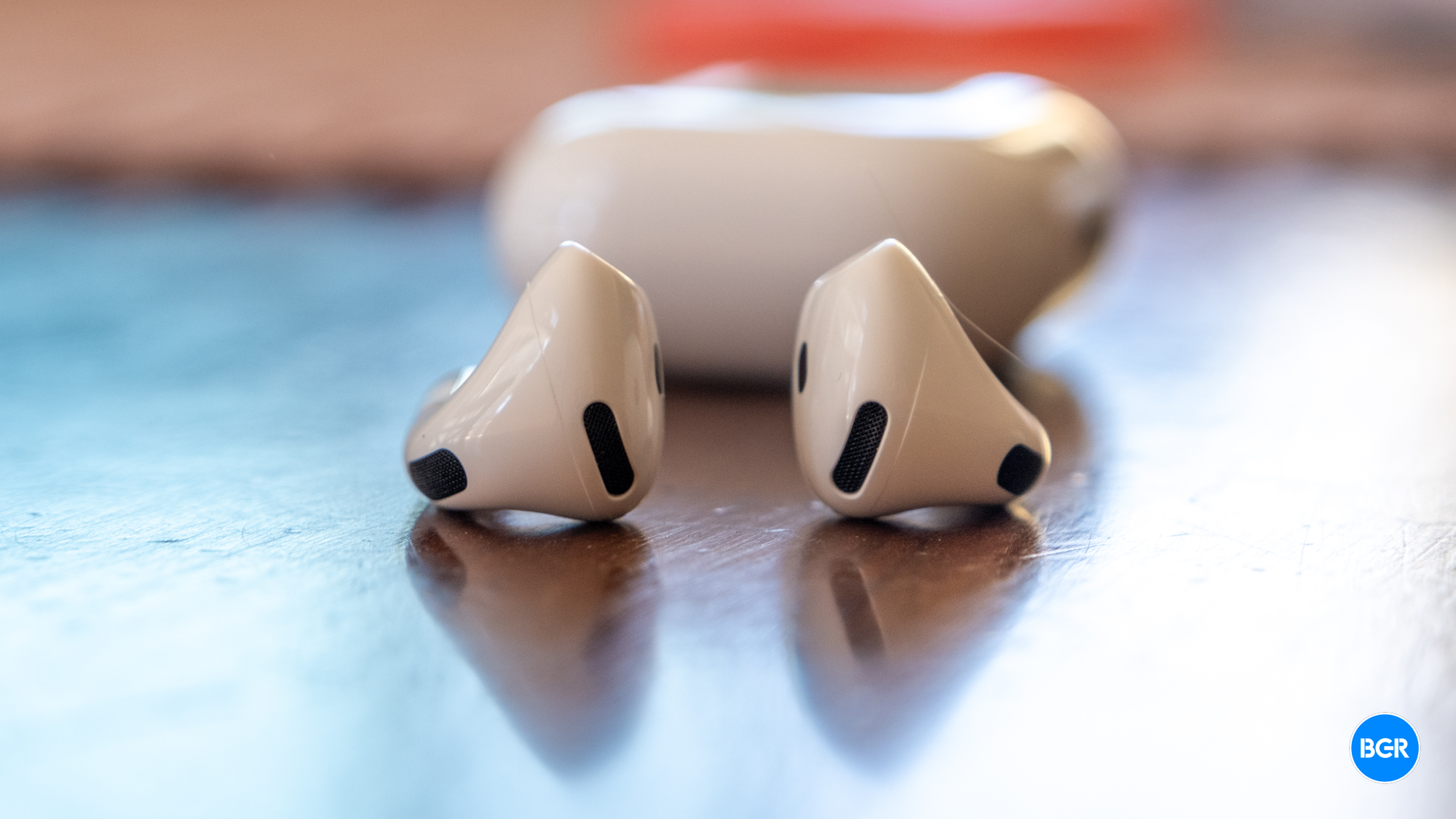 AirPods 4 with Active Noise Cancellation ear tips