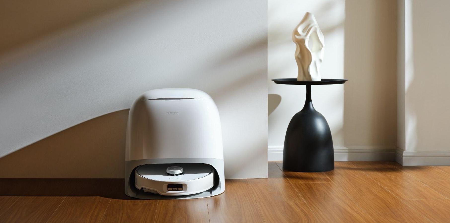 Roborock's new robot vacuums lift up and offer tangle-free tech Roborock's new robot vacuums lift up and offer tangle-free tech