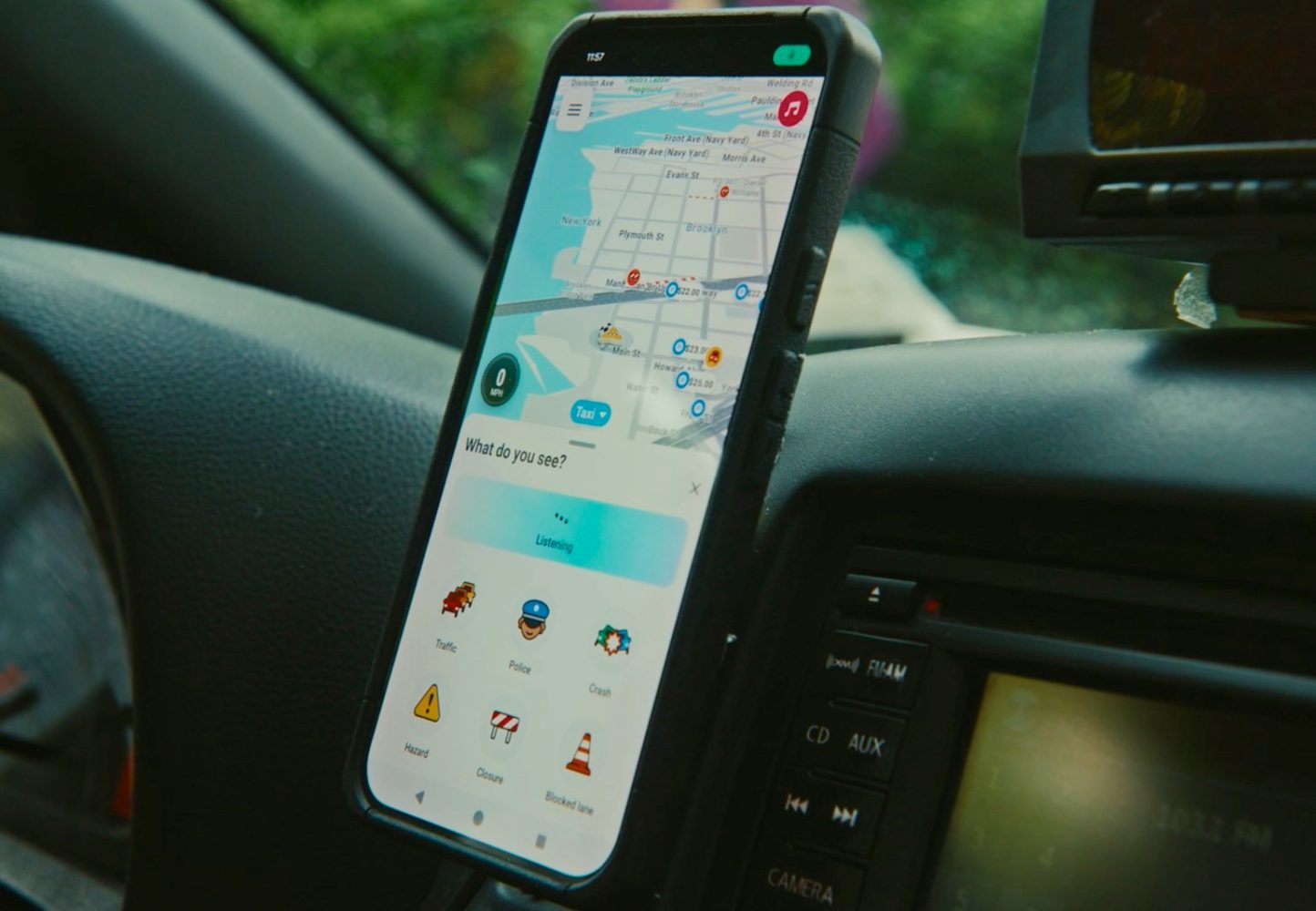 Waze Conversational Reporting lets you report incidents just by talking to Gemini AI