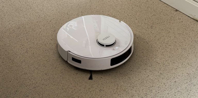 Yeedi M12 Ultra Plus robot vacuum and mop review