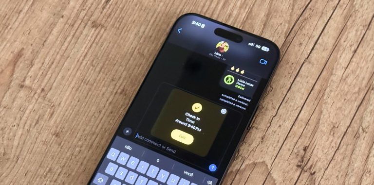 How to use iPhone's Check In feature