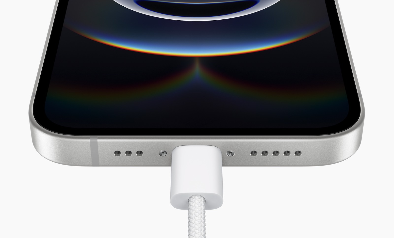 Apple finally explained why the iPhone 16e doesn’t have MagSafe