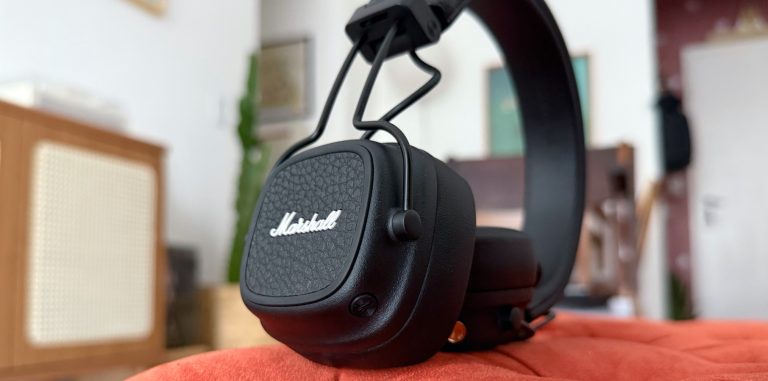 Marshall Major V headphones are very comfortable